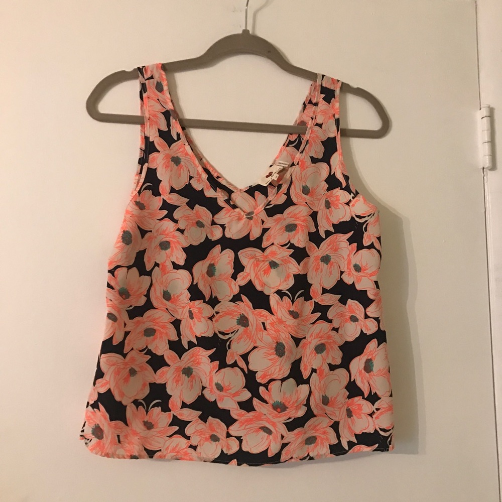 NWT Floral Top